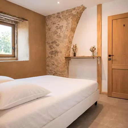 De Charme Dans Bergerie Renovee Apartament Creissels